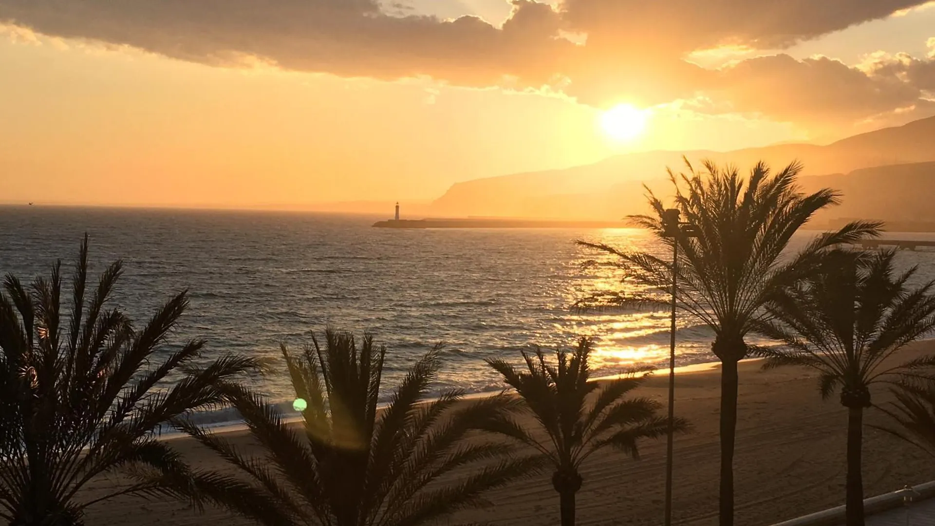 Apartamento 1ª Linea De Mar Almeria Spain